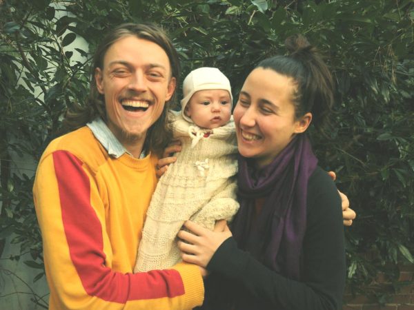 Família de Berlim vive praticamente sem usar dinheiro