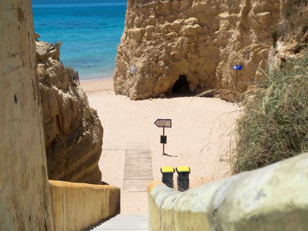 O verão ibérico é azul e branco