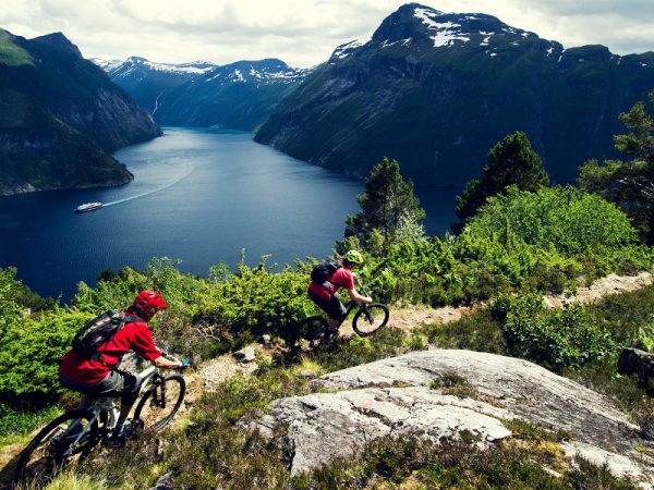 As dez rotas de cicloturismo mais bonitas do mundo