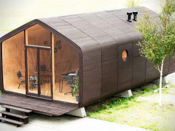 Esta casa de papelão reciclado pode ser montada em apenas um dia