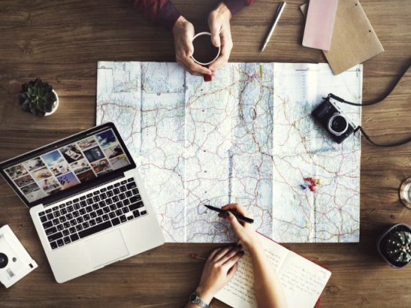 Empresa está oferecendo 2.500 euros por mês para quem quiser dar a volta ao mundo