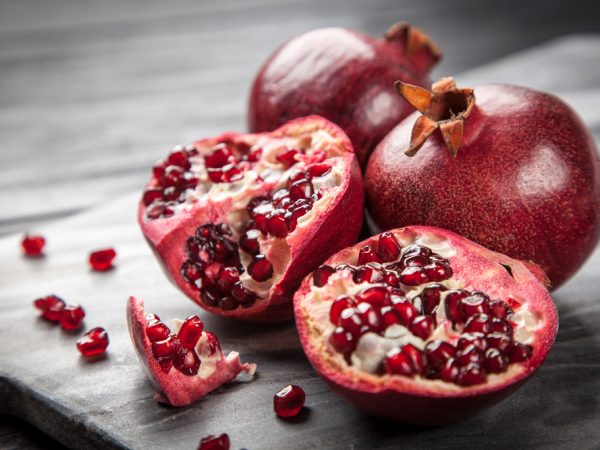 Romã – Conheça os benefícios desta super fruta e aprenda como usar