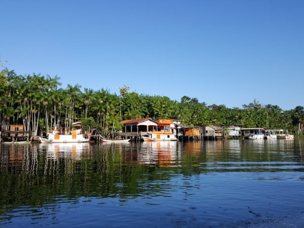 Vila Mangal: Foto história de uma experiência ribeirinha