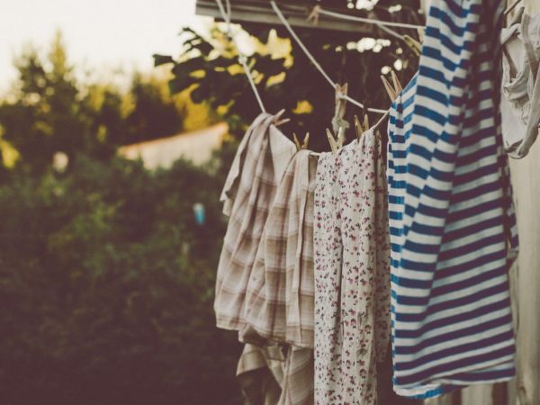 Quanto de plástico a sua lavadora de roupas envia para o mar?