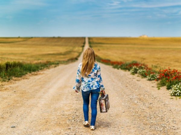 6 livros que inspiram mulheres a viajarem sozinhas