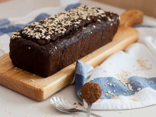 Pão rápido de banana e cacau (sem açúcar)