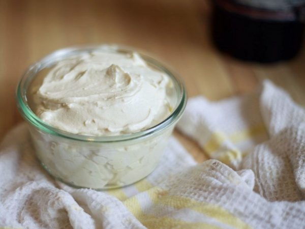 Aprenda a fazer cream cheese com tofu