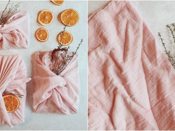 Embrulho para presente tingindo naturalmente