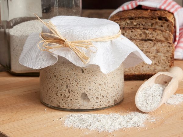 Aprenda como fazer fermento natural