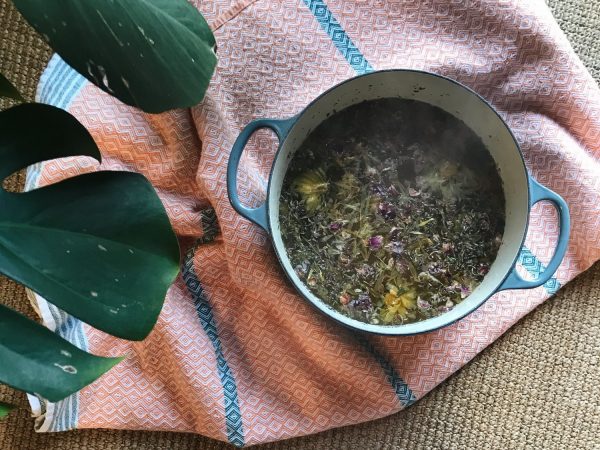 Inalação com vapor de ervas – 2 misturas para respirar melhor