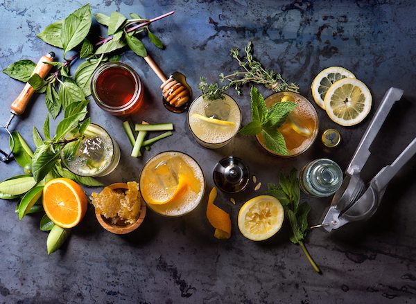 Guia dos drinks saudáveis: 4 receitas de coquetéis não alcoólicos